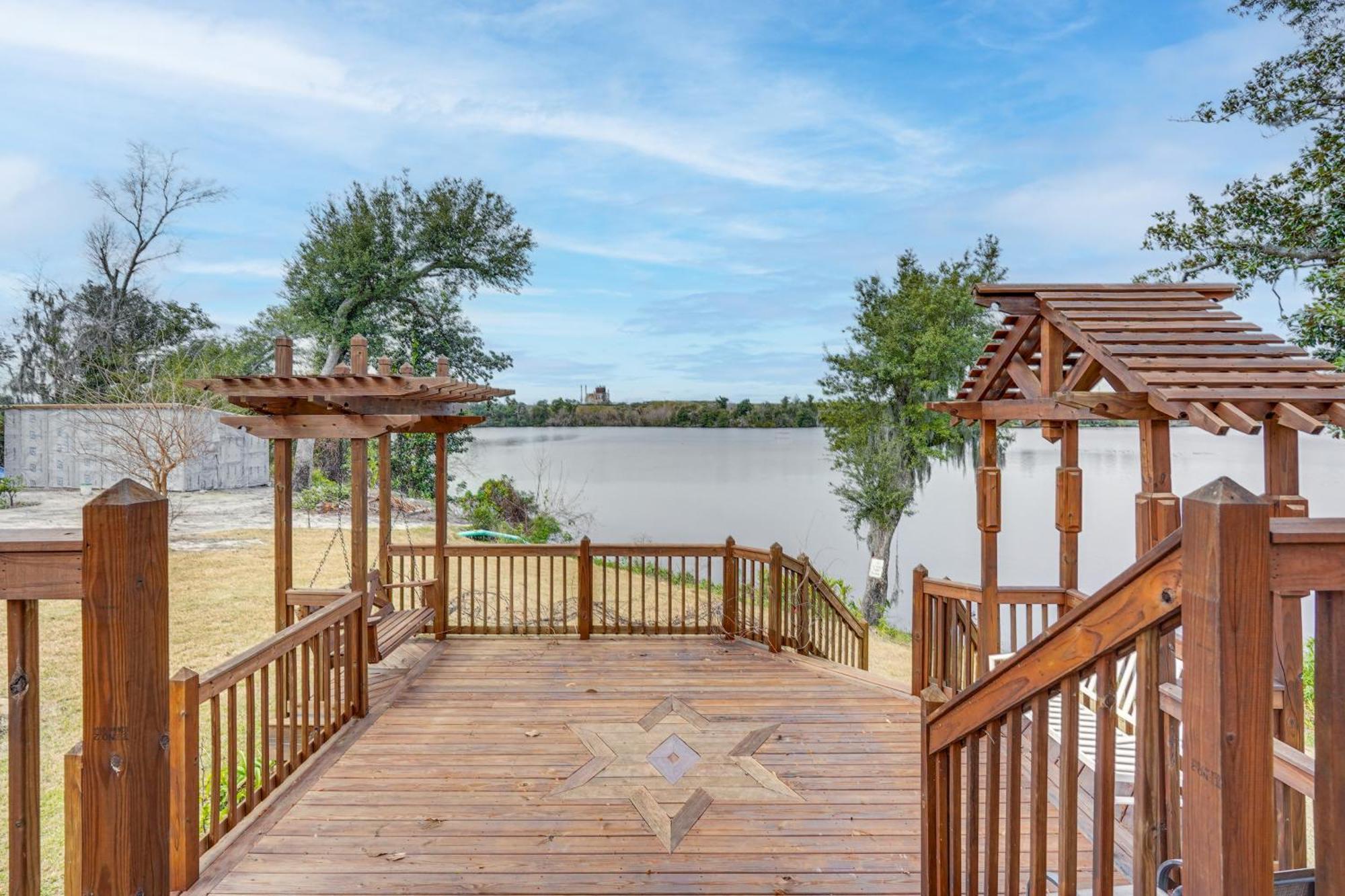 Lakefront Panama City Studio With Hot Tub Access Dış mekan fotoğraf