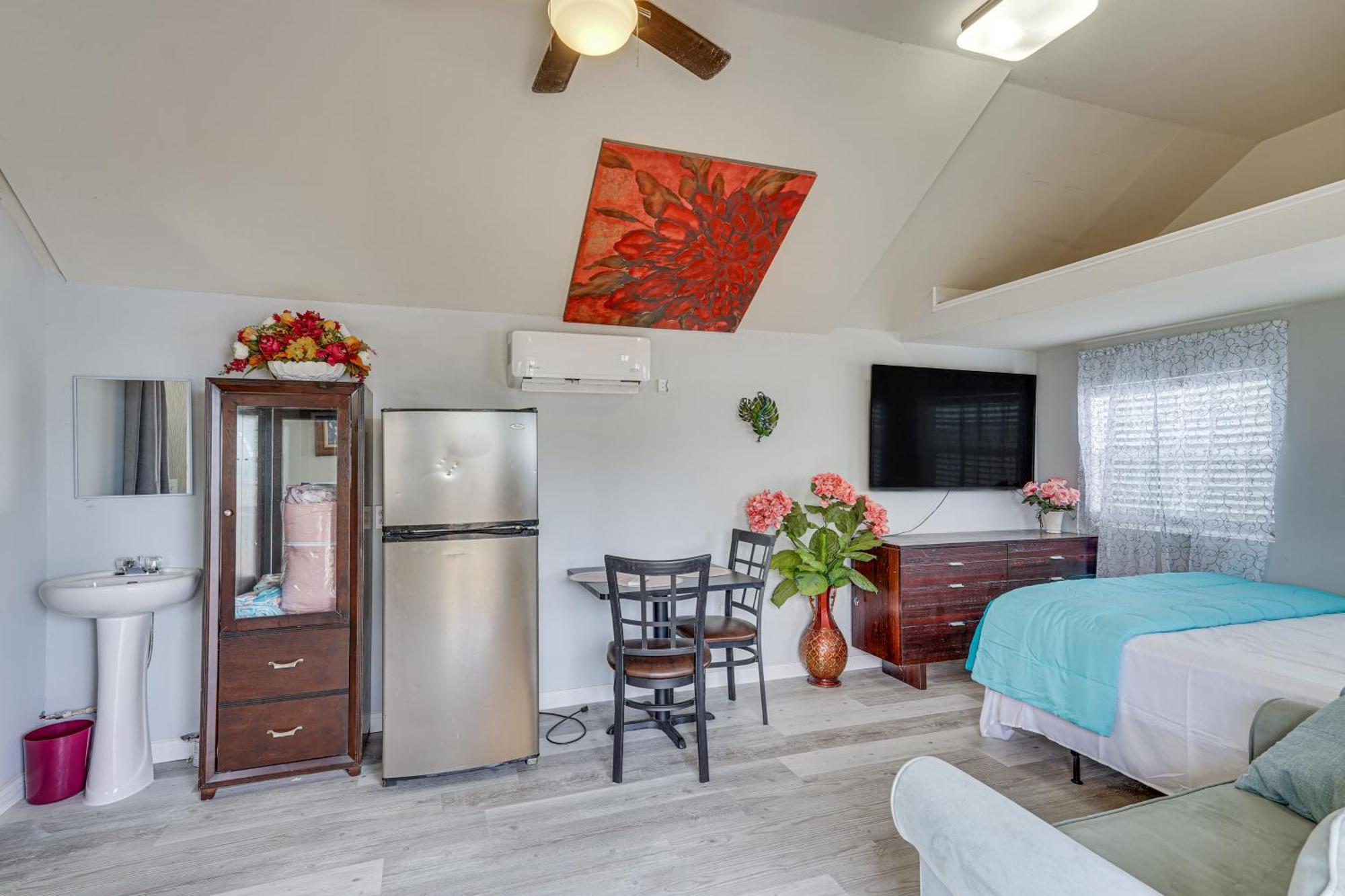 Lakefront Panama City Studio With Hot Tub Access Dış mekan fotoğraf
