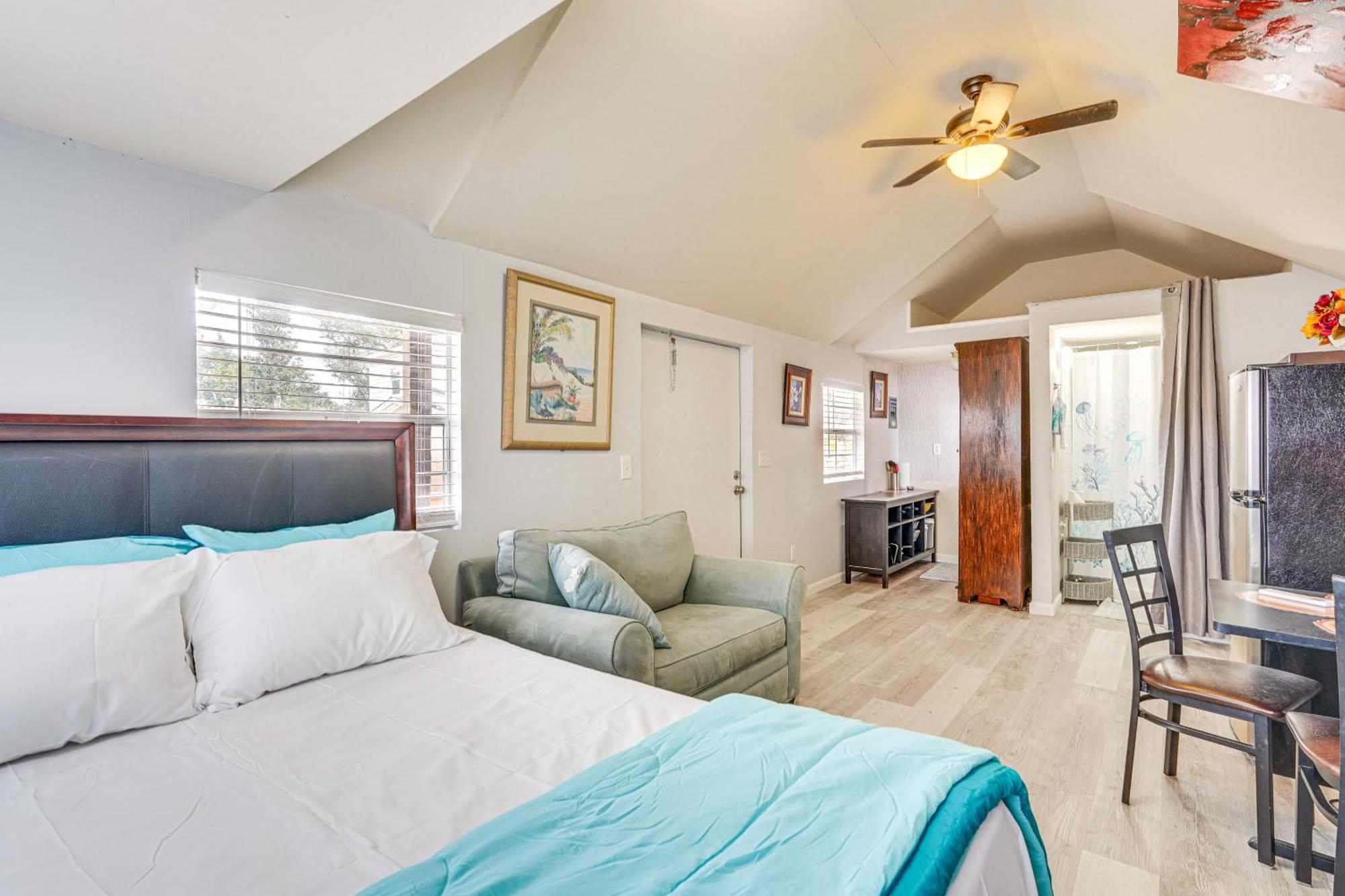 Lakefront Panama City Studio With Hot Tub Access Dış mekan fotoğraf