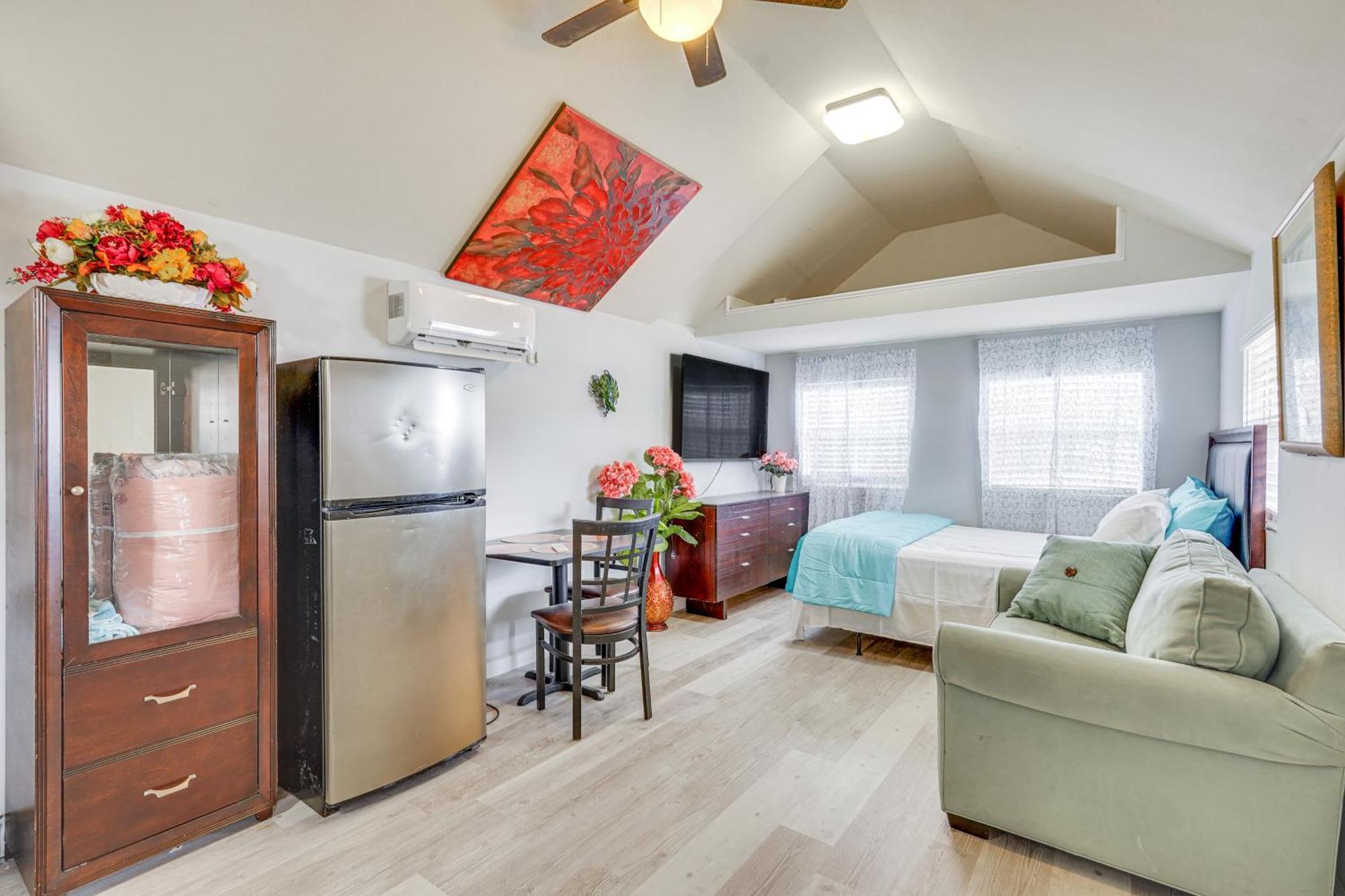 Lakefront Panama City Studio With Hot Tub Access Dış mekan fotoğraf