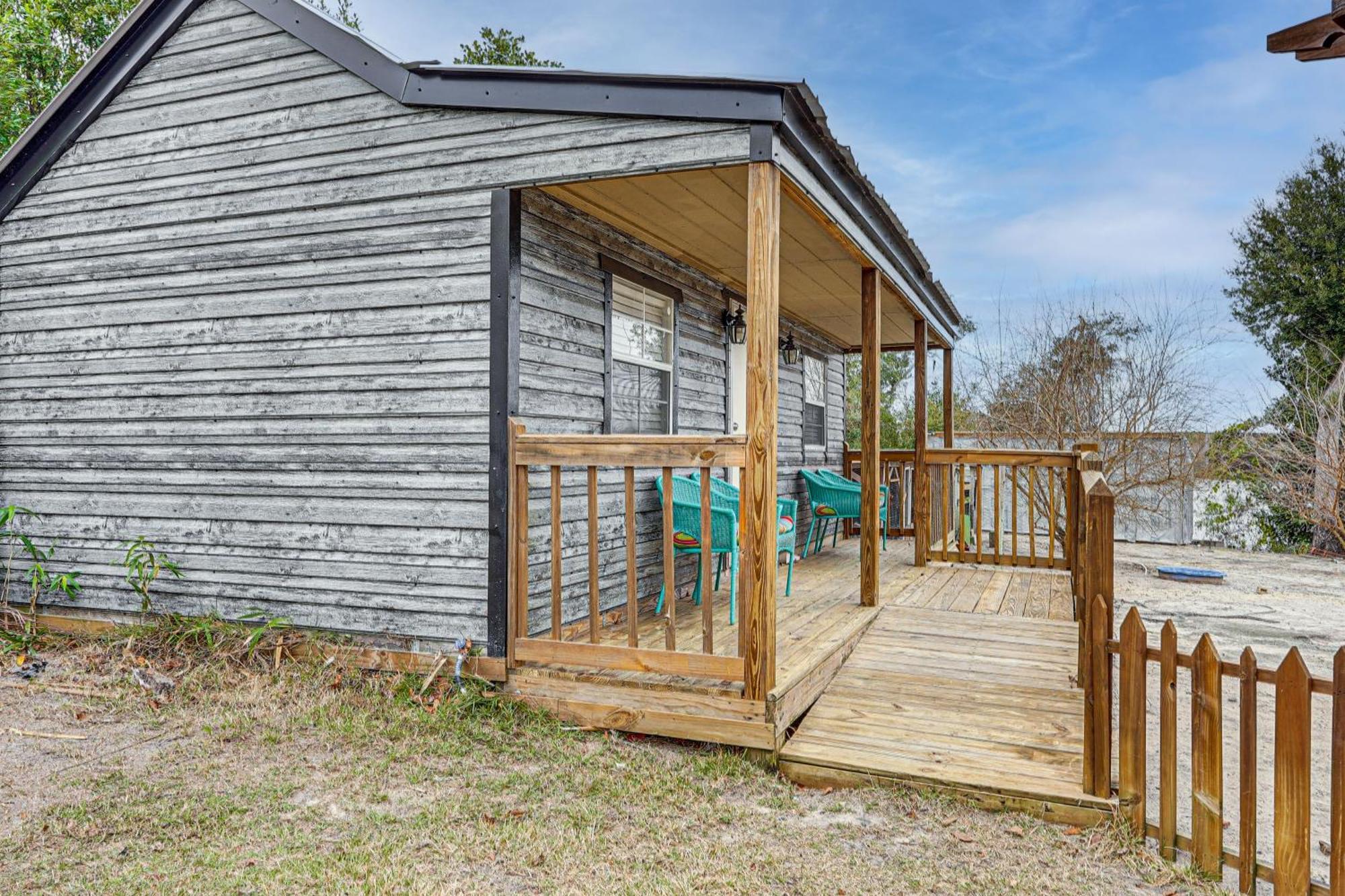Lakefront Panama City Studio With Hot Tub Access Dış mekan fotoğraf