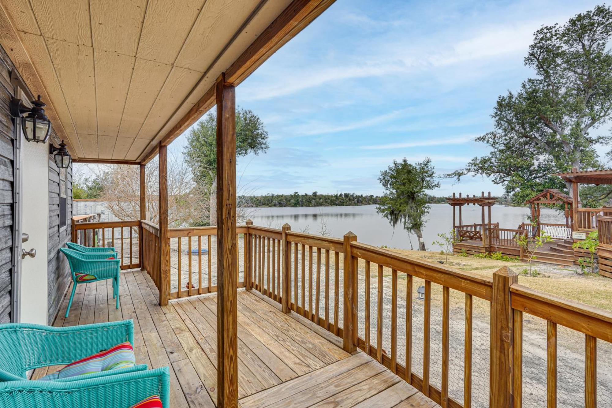 Lakefront Panama City Studio With Hot Tub Access Dış mekan fotoğraf